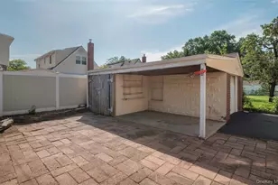 82-53 266th St, Floral Park, NY 11004 - Photo 30
