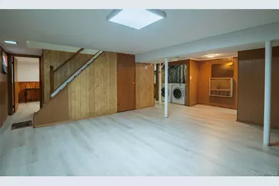 82-53 266th Street, Floral Park, NY 11004 - Photo 22