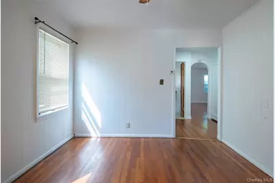 82-53 266th Street, Floral Park, NY 11004 - Photo 14