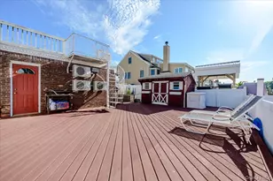 48 W 3rd St, Freeport, NY 11520 - Photo 22