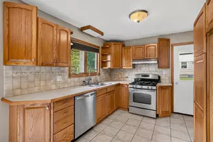 12 Elmwood Dr, New City, NY 10956 - Photo 2