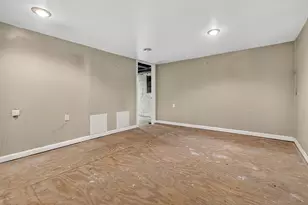 12 Elmwood Dr, New City, NY 10956 - Photo 20