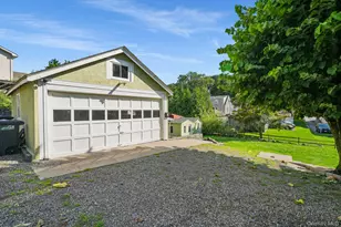 86 E Sunnyside Ln, Irvington, NY 10533 - Photo 34