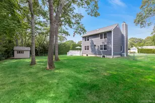 111 W Tiana Rd, Hampton Bays, NY 11946 - Photo 18