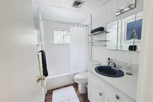 83 Hawser Dr, Babylon, NY 11702 - Photo 18