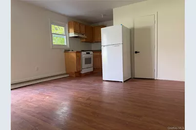 50 S Montgomery Street #5, Walden, NY 12586 - Photo 2