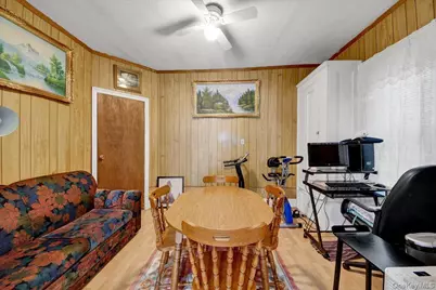 681 E 243rd Street, Bronx, NY 10470 - Photo 4