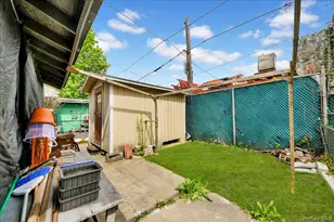 681 E 243rd St, Bronx, NY 10470 - Photo 26