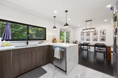 27 Clarendon Road, Scarsdale, NY 10583 - Photo 24
