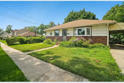 174 Frederick Avenue, Floral Park, NY 11001 - Photo 40