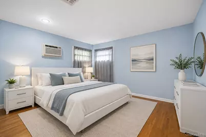 174 Frederick Avenue, Floral Park, NY 11001 - Photo 12