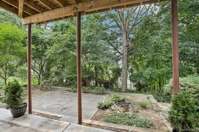 186 Chase Avenue, Yonkers, NY 10703 - Photo 28