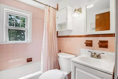 186 Chase Avenue, Yonkers, NY 10703 - Photo 20
