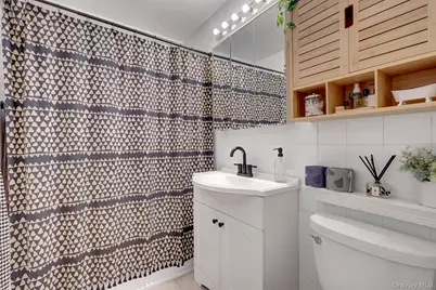 700 Shore Road #7o, Long Beach, NY 11561 - Photo 20