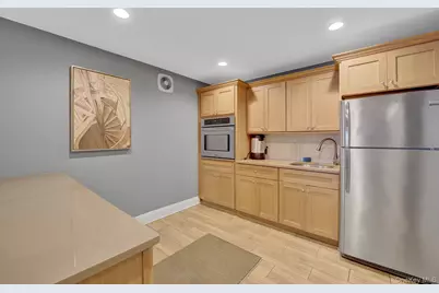 700 Shore Road #7o, Long Beach, NY 11561 - Photo 32