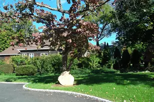 95 High St, Huntington, NY 11743 - Photo 4