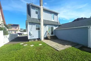 20 Laurel Rd, Lindenhurst, NY 11757 - Photo 18