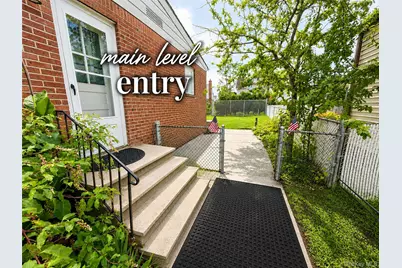 325 W Valley Stream Boulevard, Valley Stream, NY 11580 - Photo 2
