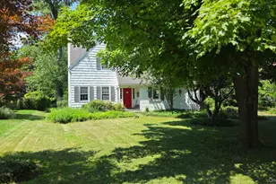 255 Pearl St, Kingston, NY 12401 - Photo 2