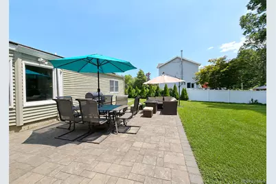 4476 Express Drive S, Ronkonkoma, NY 11779 - Photo 20