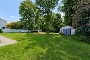 4476 Express Dr S, Ronkonkoma, NY 11779 - Photo 22