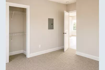 515 Jackson Avenue #Gail Grace North, Lindenhurst, NY 11757 - Photo 6