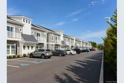 515 Jackson Avenue #Gail Grace North, Lindenhurst, NY 11757 - Photo 1