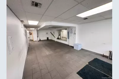 8620 Jamaica Avenue, Woodhaven, NY 11421 - Photo 28