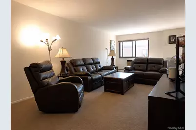 348 Central Park Avenue #C5, Scarsdale, NY 10583 - Photo 8