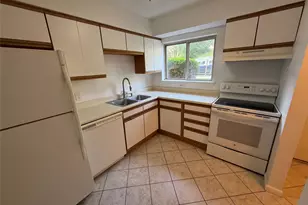 26 Cooper Rd, Poughkeepsie, NY 12603 - Photo 4