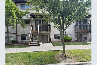 26 Cooper Road #810, Poughkeepsie, NY 12603 - Photo 2