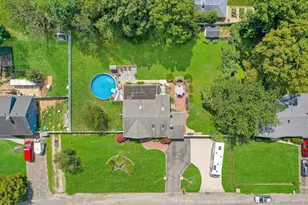 408 Oceanside St, Islip Terrace, NY 11752 - Photo 42