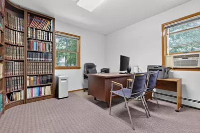 10 Sam Law Drive, Monsey, NY 10952 - Photo 28
