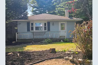 58 Terapin Street, Mastic, NY 11950 - Photo 2