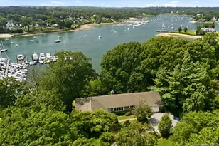 9 Kanes Ln, Huntington, NY 11743 - Photo 2