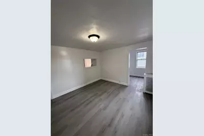 9113 77th St, Woodhaven, NY 11421 - Photo 10