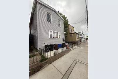 9113 77th St, Woodhaven, NY 11421 - Photo 2