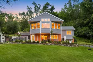 412 Laroe Rd, Chester, NY 10918 - Photo 2