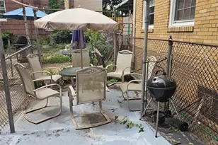 52 Chestnut St, Yonkers, NY 10701 - Photo 2