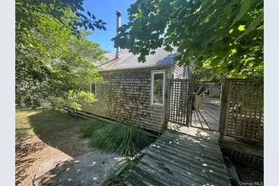 86 Gerard Walk, Cherry Grove, NY 11782 - Photo 2