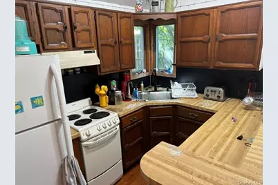 86 Gerard Walk, Cherry Grove, NY 11782 - Photo 10