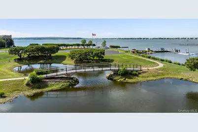 15 Harbour Point Drive, Northport, NY 11768 - Photo 4