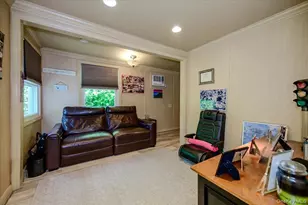 928 Northfield Rd, Woodmere, NY 11598 - Photo 16