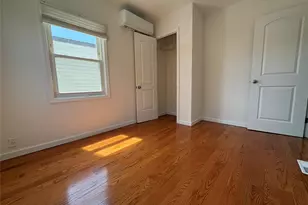 32-33 200th St, Bayside, NY 11361 - Photo 14