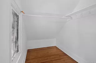 246-40 Alameda Ave, Little Neck, NY 11362 - Photo 22