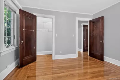 24640 Alameda Avenue, Little Neck, NY 11362 - Photo 20