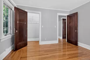 246-40 Alameda Ave, Little Neck, NY 11362 - Photo 20