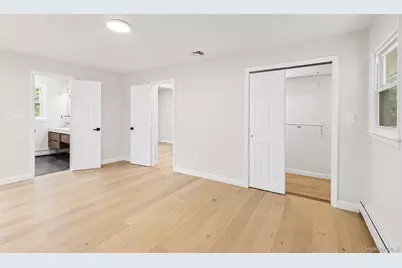 1 Gables Boulevard, East Setauket, NY 11733 - Photo 14