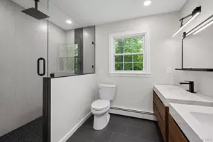 1 Gables Blvd, East Setauket, NY 11733 - Photo 18