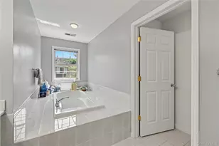 1805 Half Moon Bay Dr, Croton on Hudson, NY 10520 - Photo 28